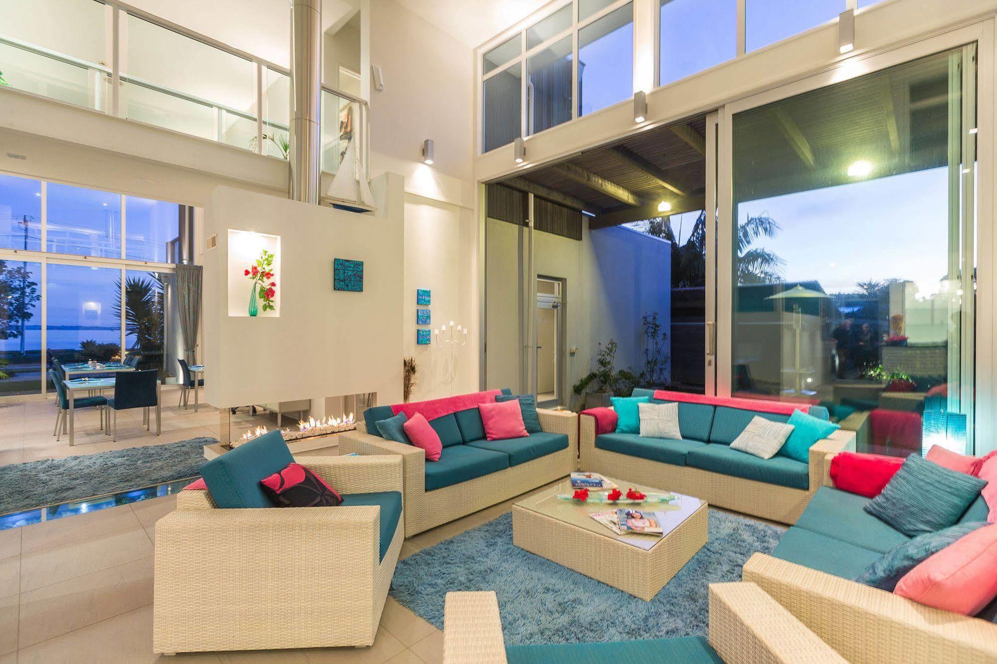 Waiheke Waterfront Lodge Oneroa Екстер'єр фото