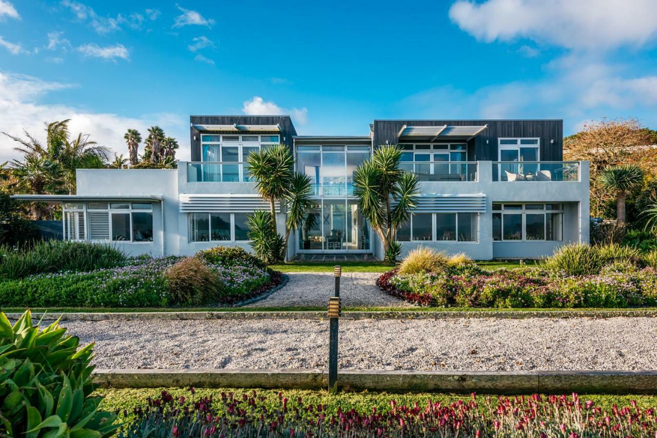 Waiheke Waterfront Lodge Oneroa Екстер'єр фото