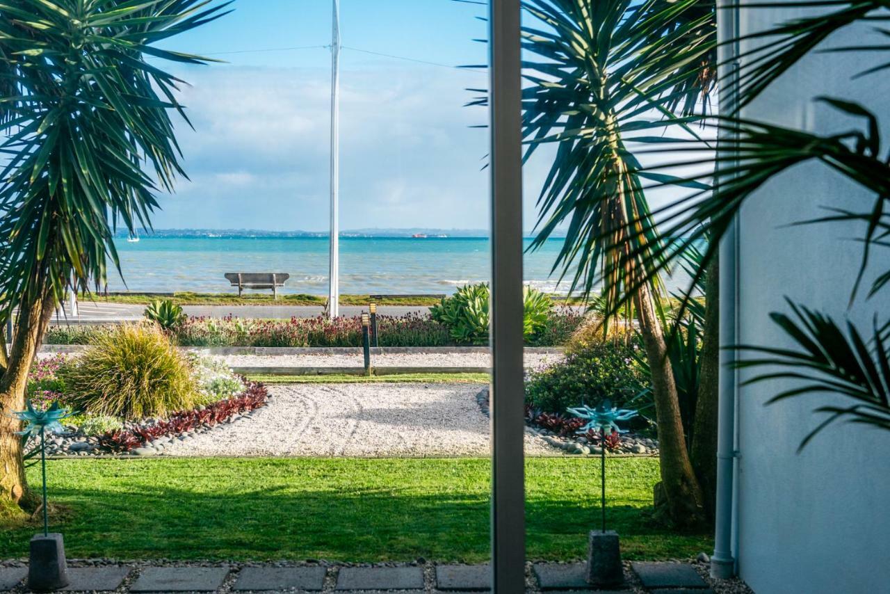 Waiheke Waterfront Lodge Oneroa Екстер'єр фото