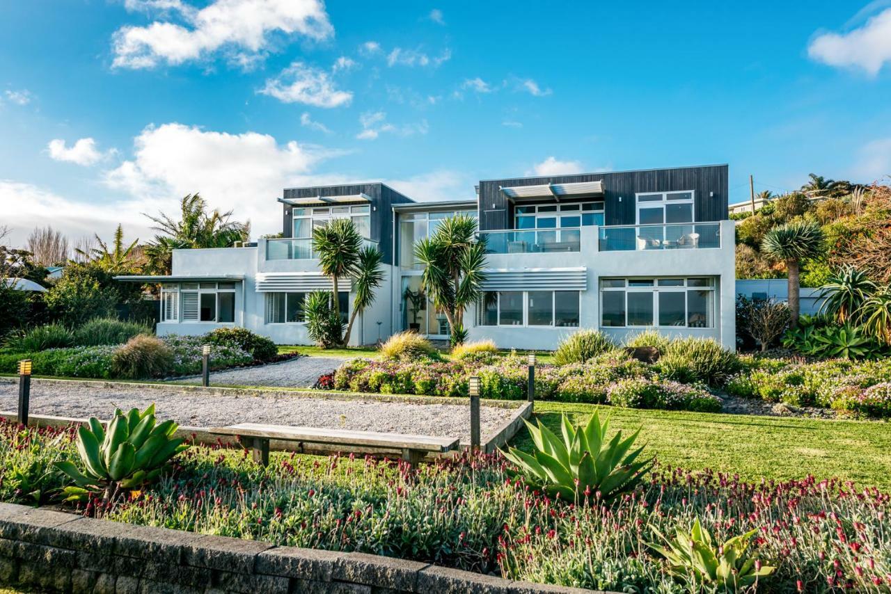 Waiheke Waterfront Lodge Oneroa Екстер'єр фото