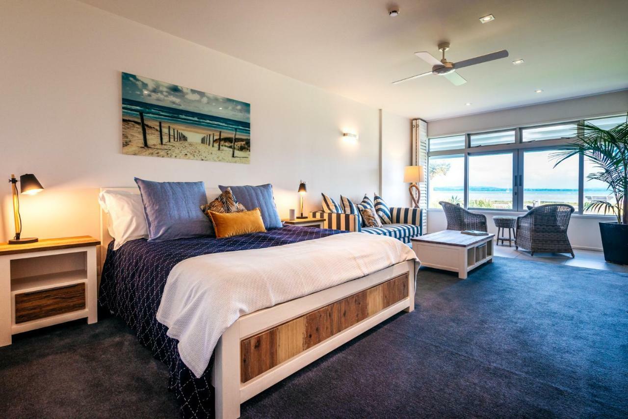 Waiheke Waterfront Lodge Oneroa Екстер'єр фото