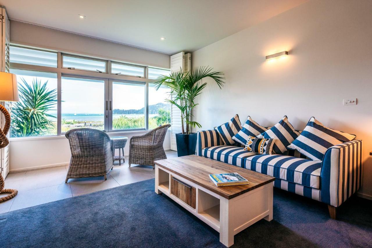Waiheke Waterfront Lodge Oneroa Екстер'єр фото