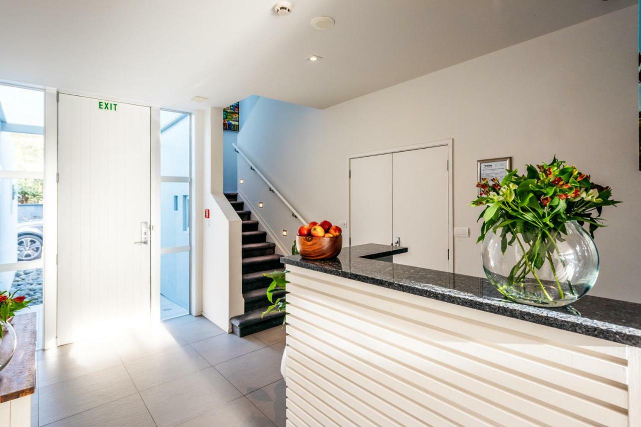 Waiheke Waterfront Lodge Oneroa Екстер'єр фото