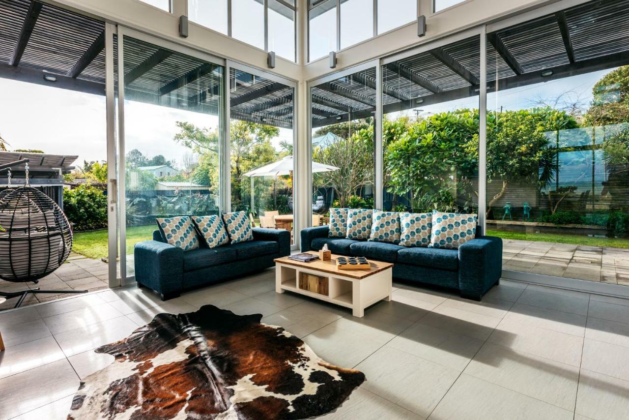 Waiheke Waterfront Lodge Oneroa Екстер'єр фото